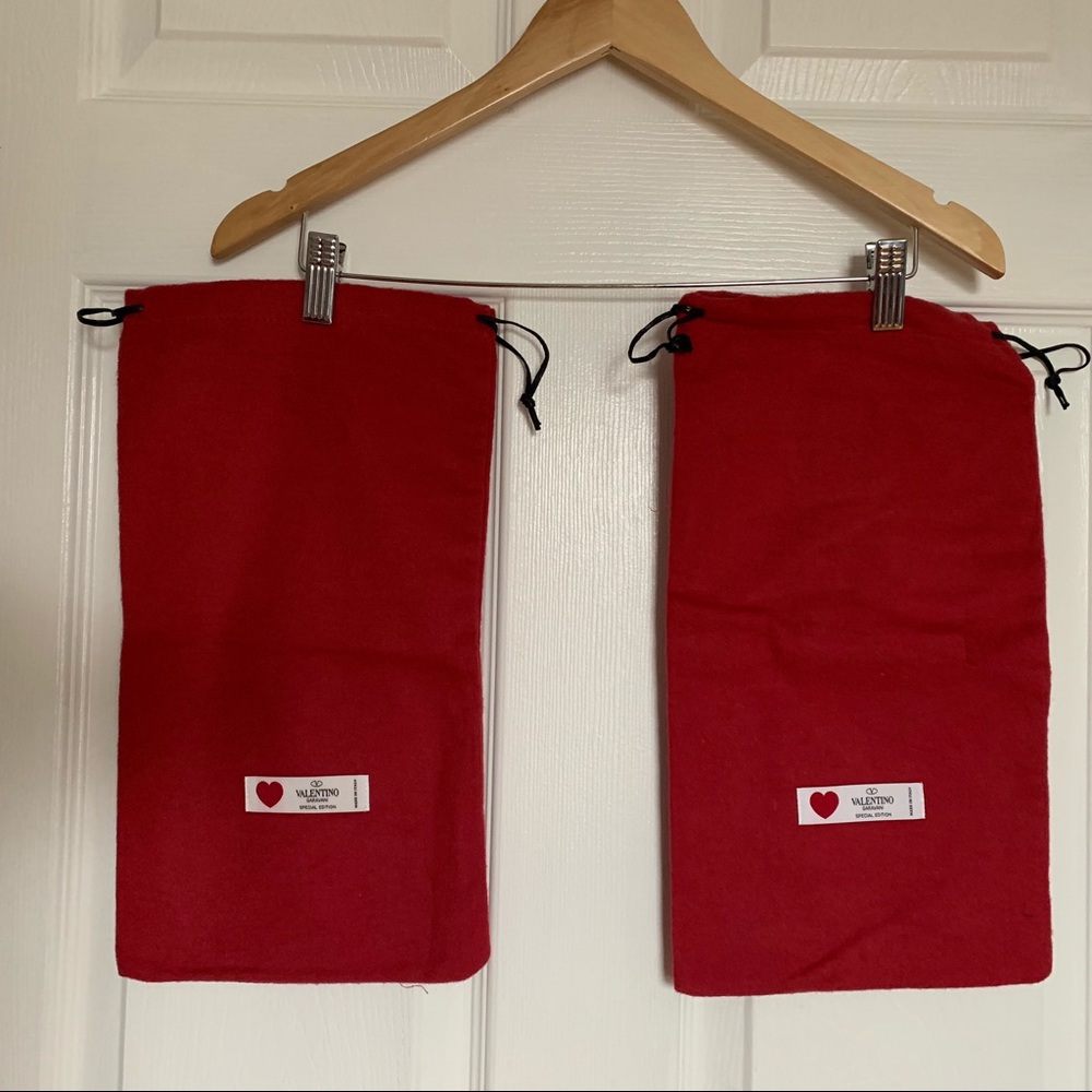 Valentino special edition dust bags (2)